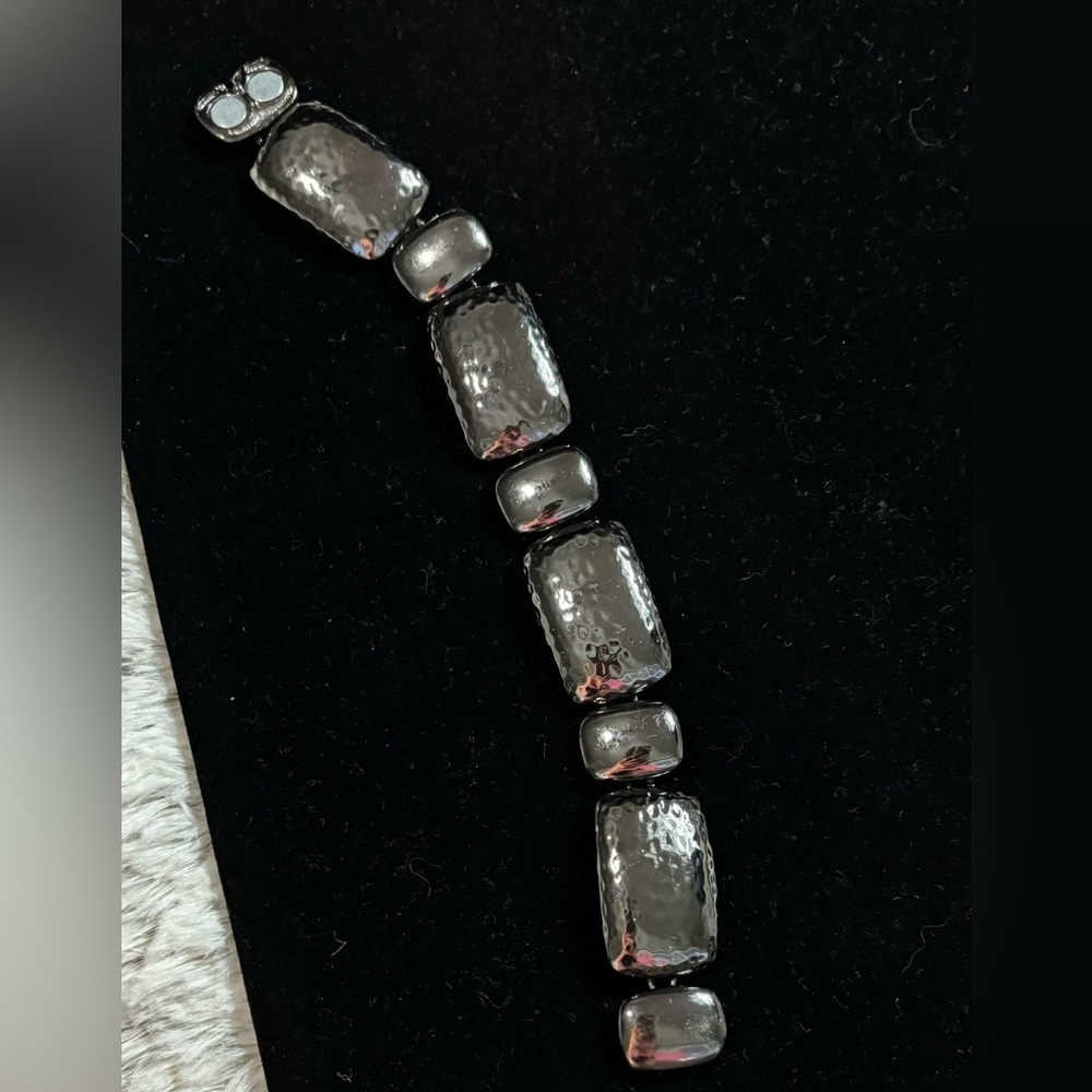 Gunmetal Bracelet Magnetic Closure 8" Long New Without Tags